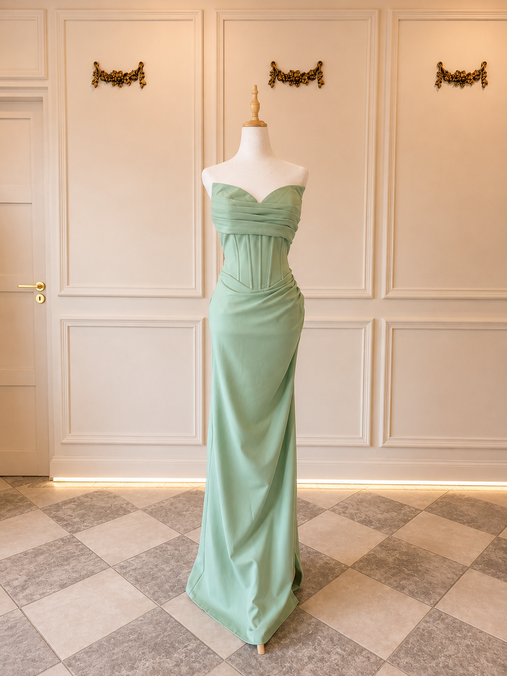 Courtney – DDC080 Mint Green Dress Size 10
