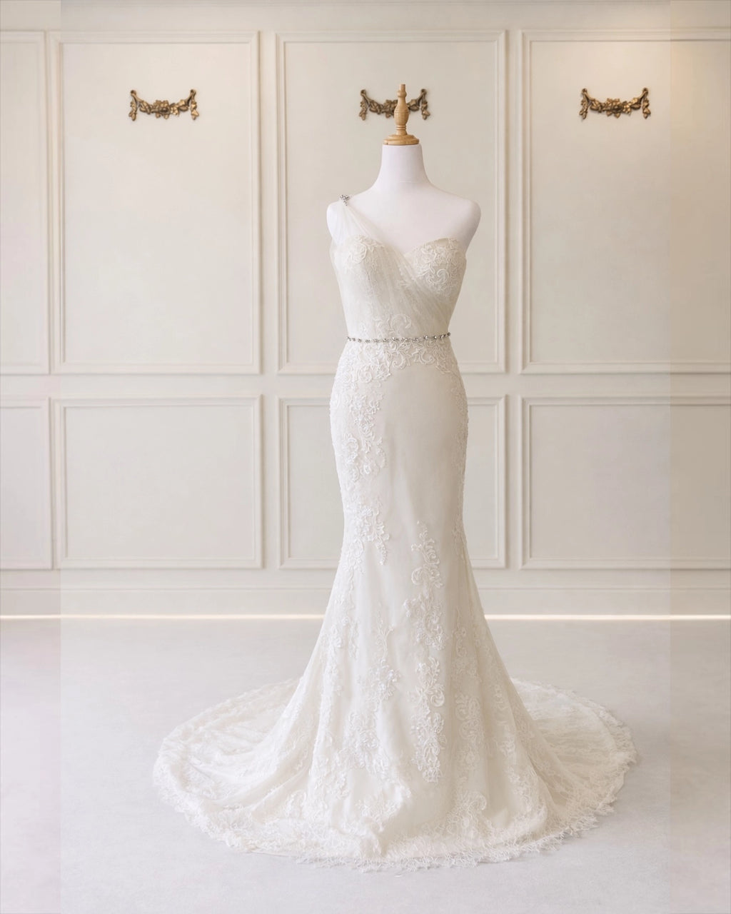 Danielle DD054 Off White One Shoulder Lace And Belt