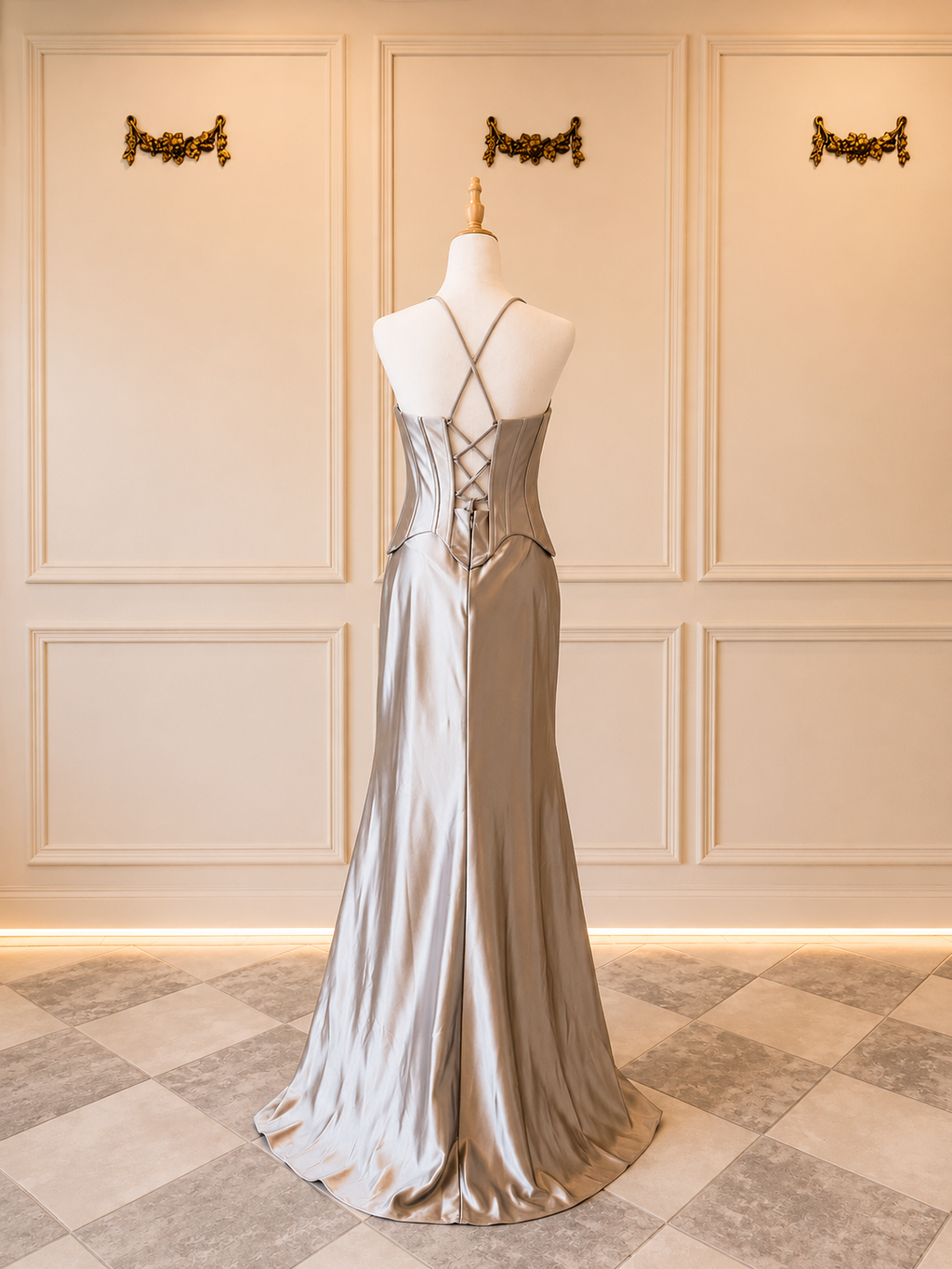 Elisha – DDC083 Silver Metalic Dress Size 8