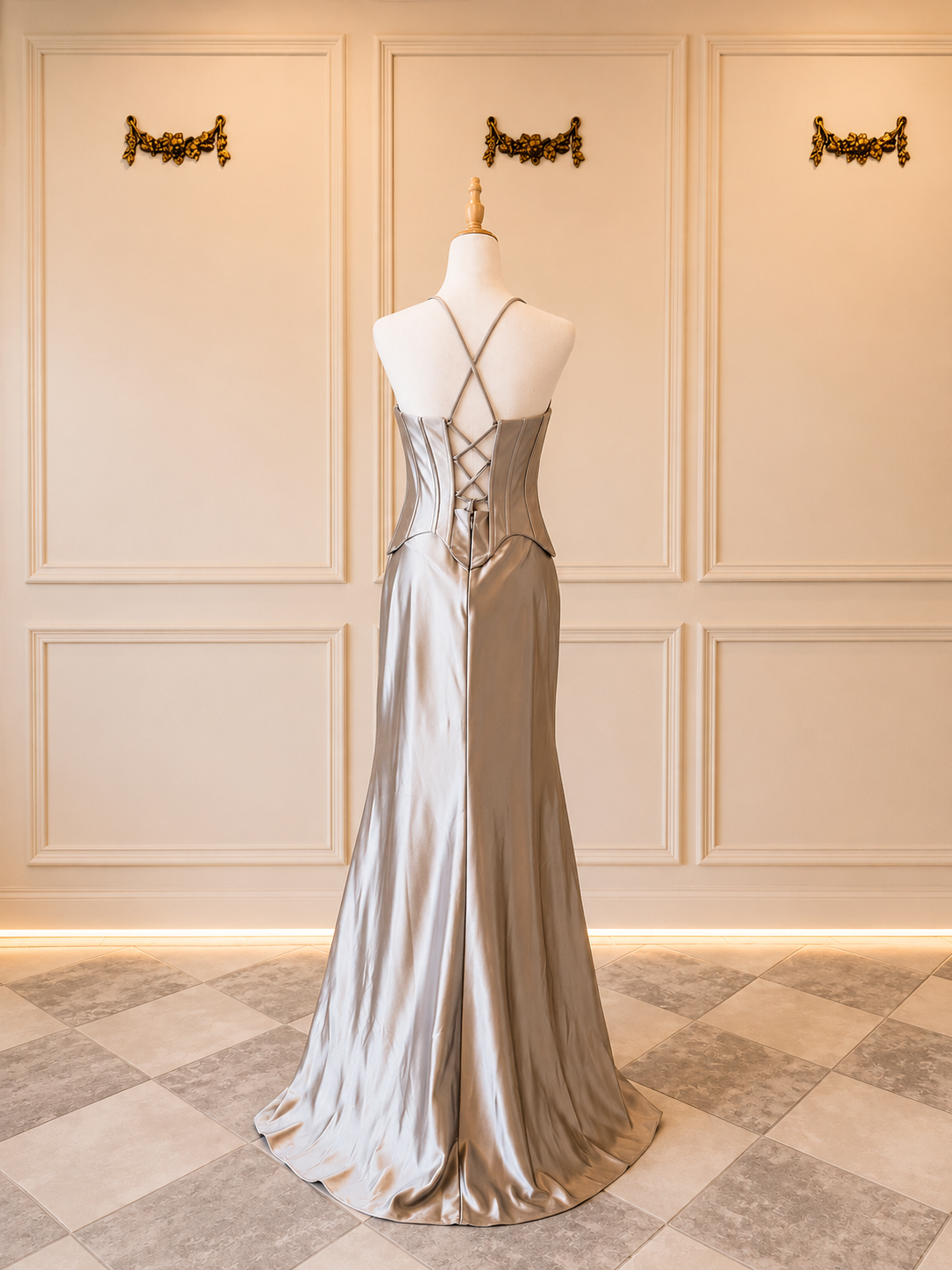 Elisha – DDC083 Silver Metalic Dress Size 8