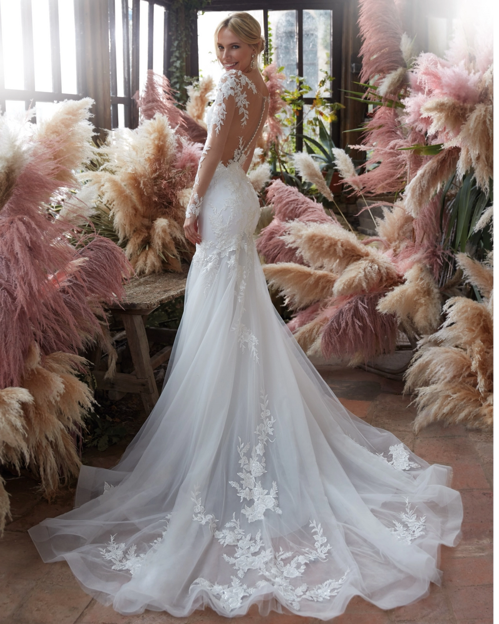 Monique DD052 Off White Long Sleeves Lace Mermaid