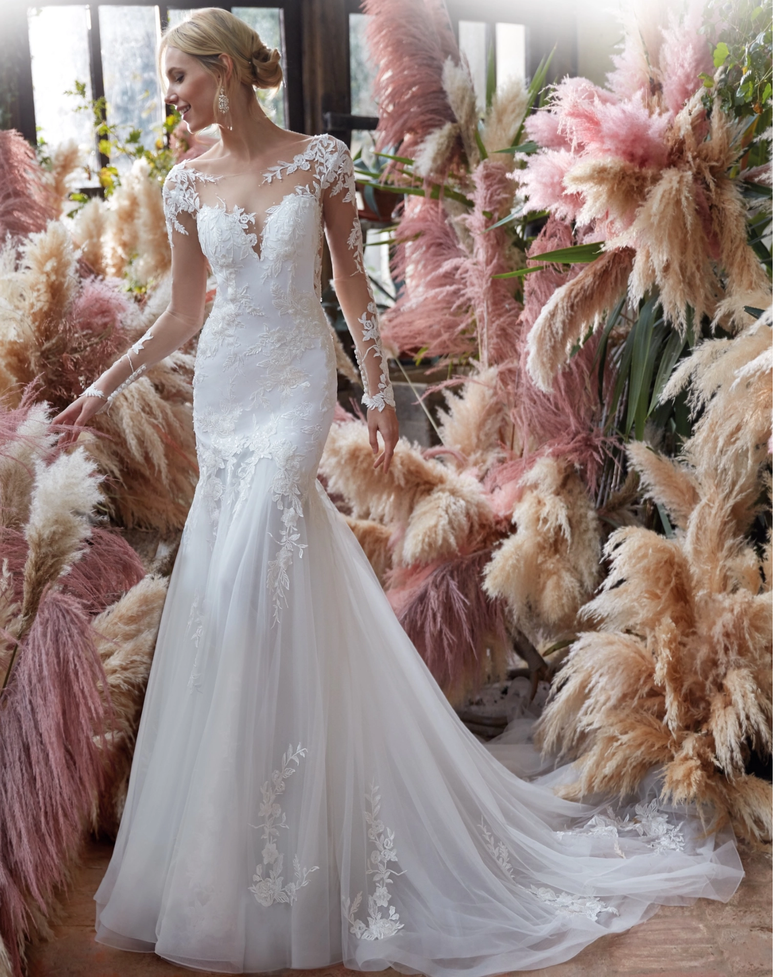 Monique DD052 Off White Long Sleeves Lace Mermaid