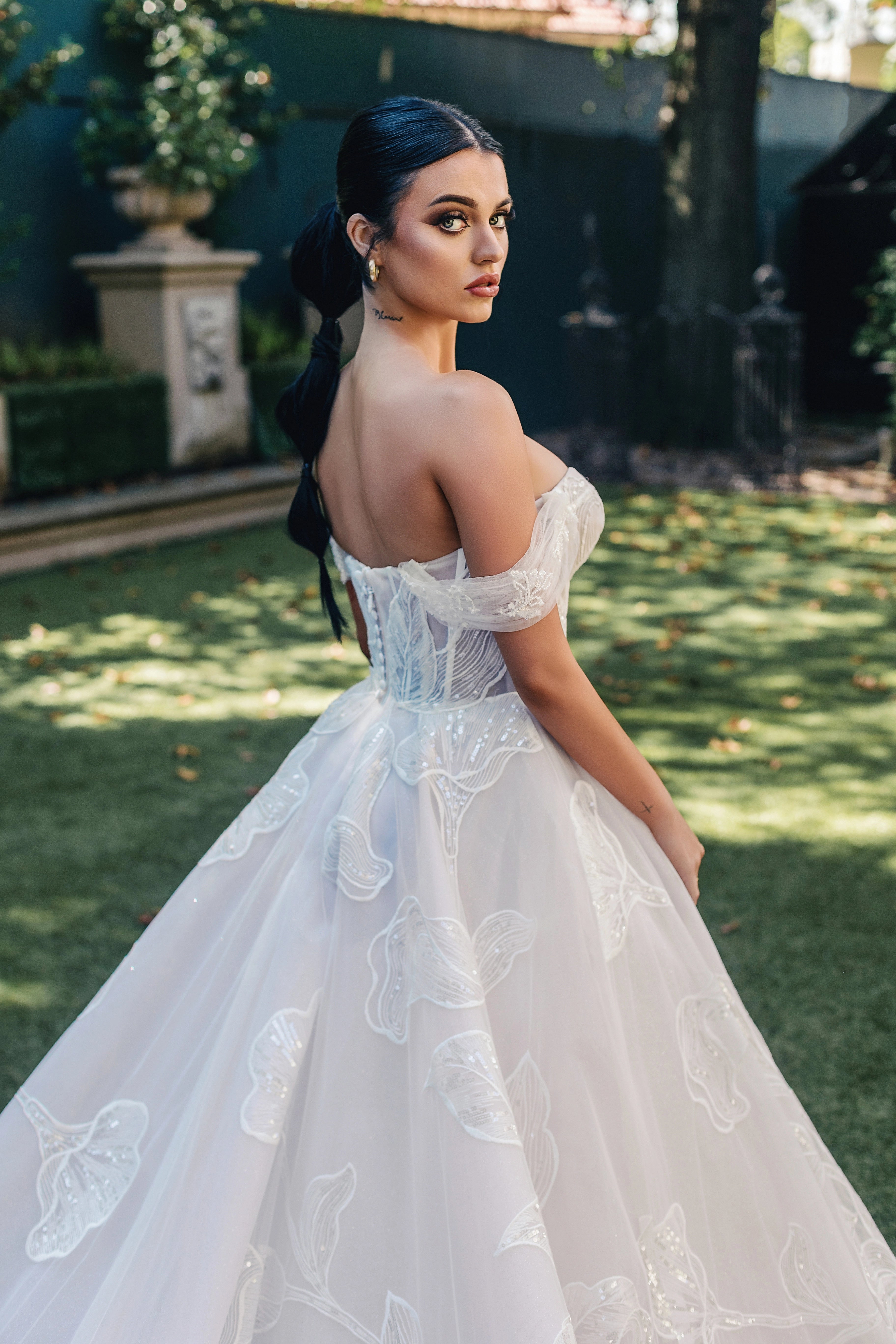 Vanessa DD059 Off White Ball-Gown Blush Lining And Lace